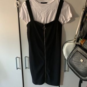 Zippered dress✨
